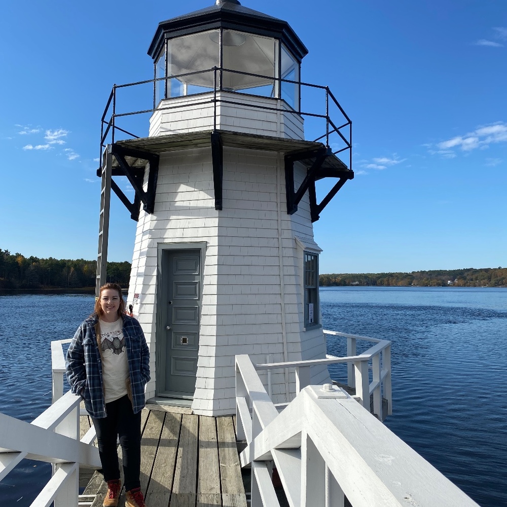 Meet your Posher, Kayla